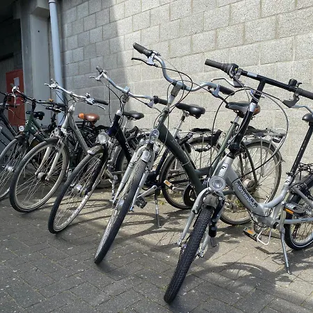 Logies-m Comfort Inc Bikes 公寓