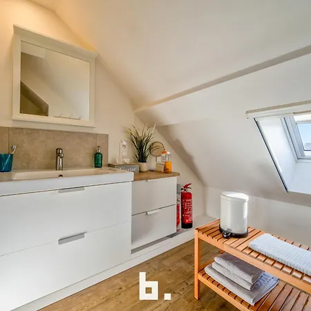 Logies-m Comfort Inc Bikes Apartment