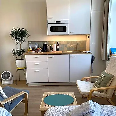 Logies-m Comfort Inc Bikes Lägenhet *